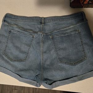 Womens old navy jeans shorts size 18